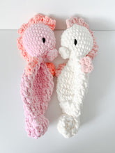 Load image into Gallery viewer, Sirena Seahorse Snuggler