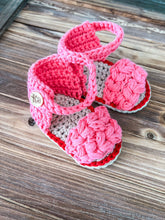 Load image into Gallery viewer, 0-3 month Cotton Baby Sandals, Baby Shoes, Photo prop, Soft Baby Shoe, Baby summer Shoe, summer wear, Footwear, knit wear, Crochet