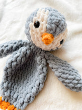 Load image into Gallery viewer, Mini Deer + Penguin Crochet Pattern
